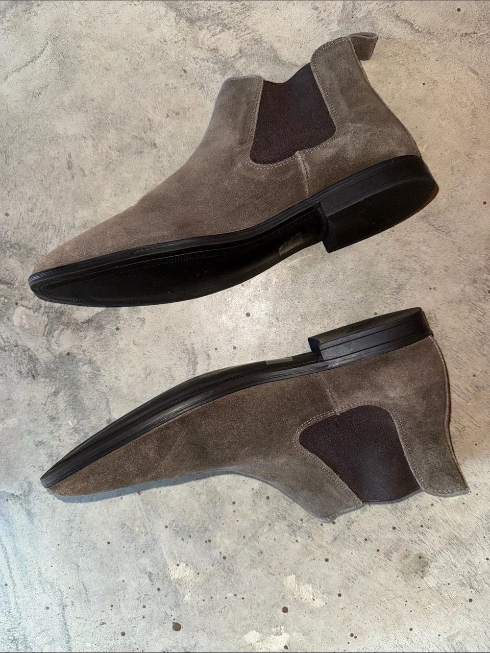 ASOS Men's Taupe Suede Chukka Chelsea Boots